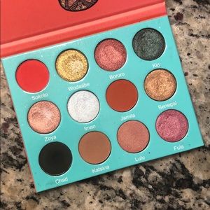 Saharan by Juvias place eyeshadow palette